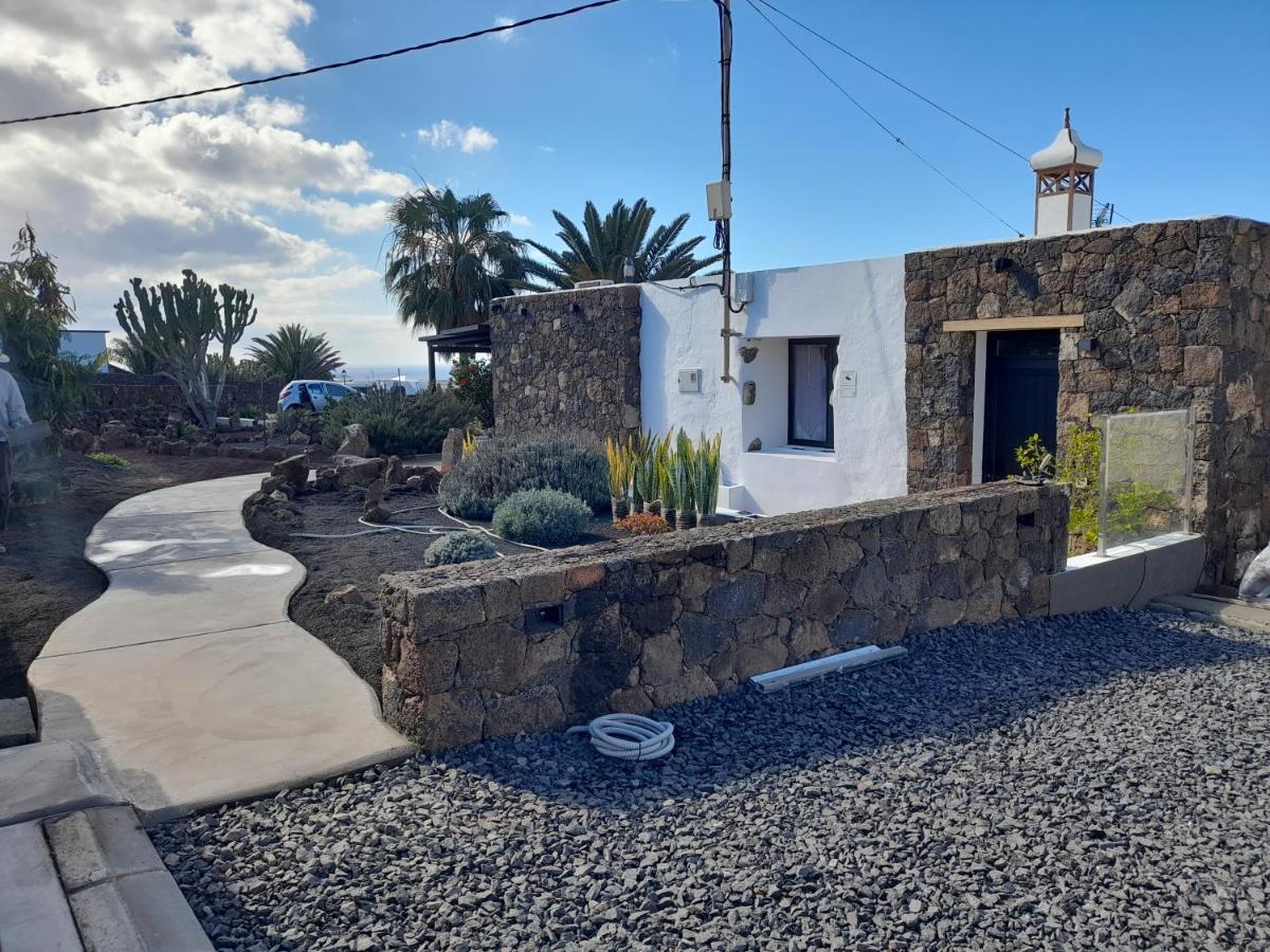 Apartamento Con Terraza Y Jardin Las Breñas Eksteriør billede