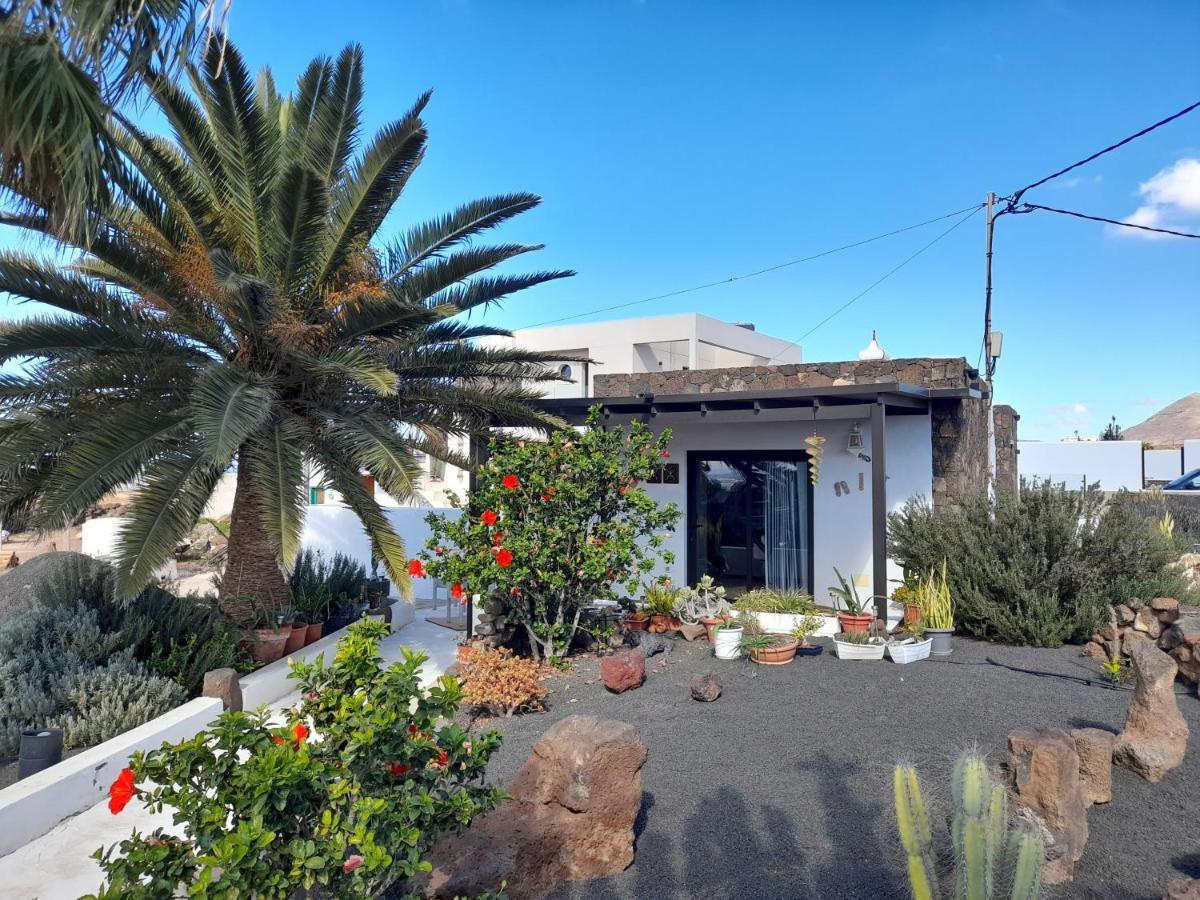 Apartamento Con Terraza Y Jardin Las Breñas Eksteriør billede